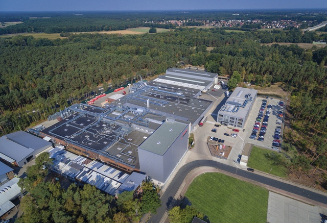 Hình ảnh nhà máy Gifhorn – Nơi sản xuất Laminate (Nguồn EGGER)