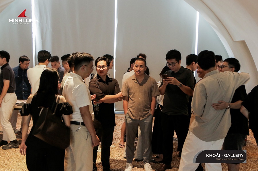 khong gian tai khoai gallary