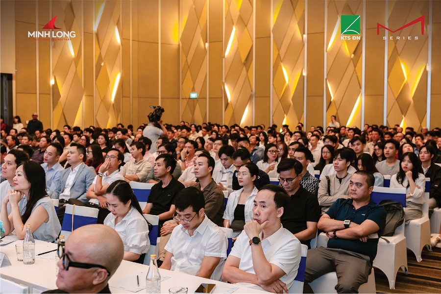 Toàn cảnh không gian hội thảo