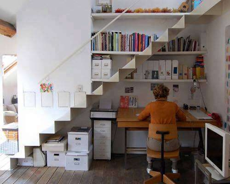 mo goc hoc tap chan cau thang