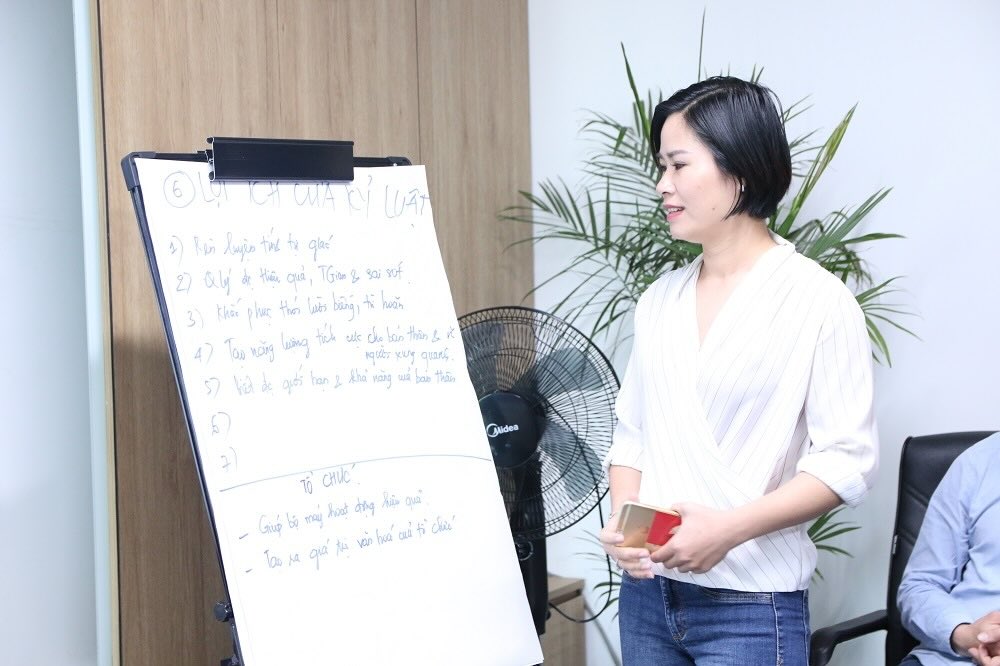 nv go minh long chia se tai buoi dao tao