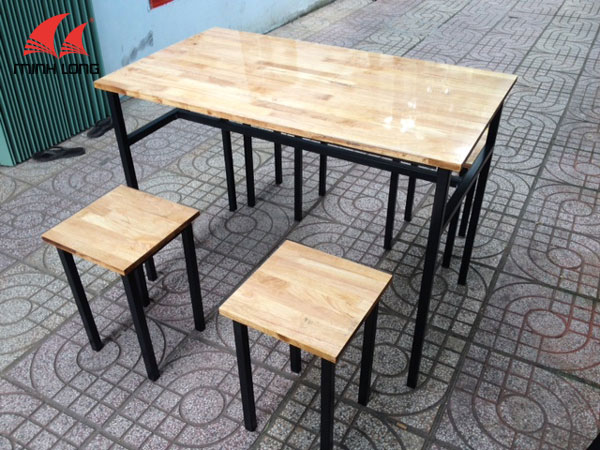 Hình ảnh thực tế gỗ ghép làm mặt bàn ghế
